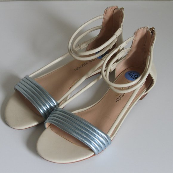 Julianne Hough for Sole Society "Olexa" Sandals- Size 6.5M - Tan Silver - Picture 1 of 6